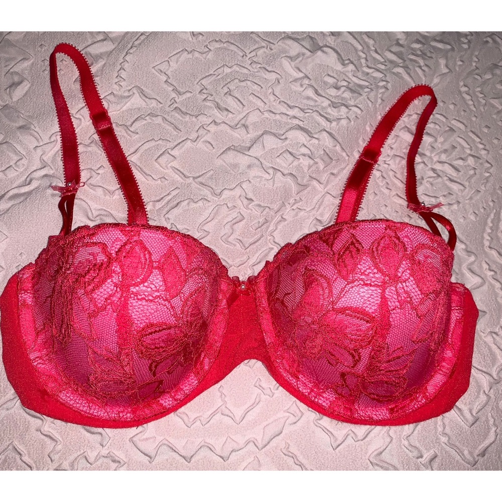NWOT Victoria Secret Dream Angeles Bra